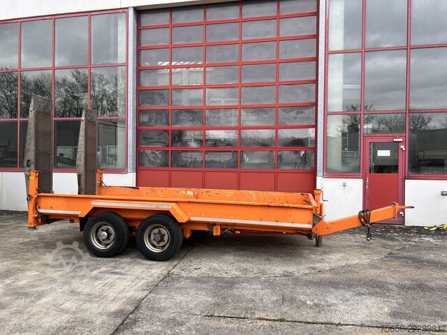 Remorque porte-engins surbaissée  tt  Tandemtieflader