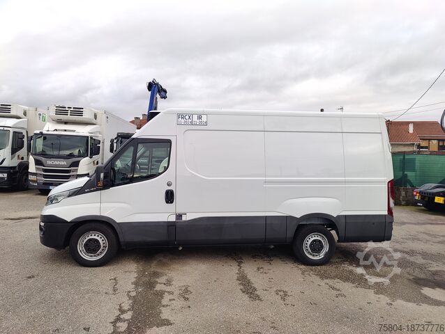 Furgonetka chłodnia Iveco Daily 35