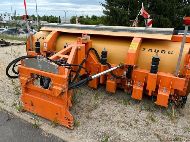 Offentligt nyttekøretøj  Zaugg Schneepflug Vario 4-360-4-45