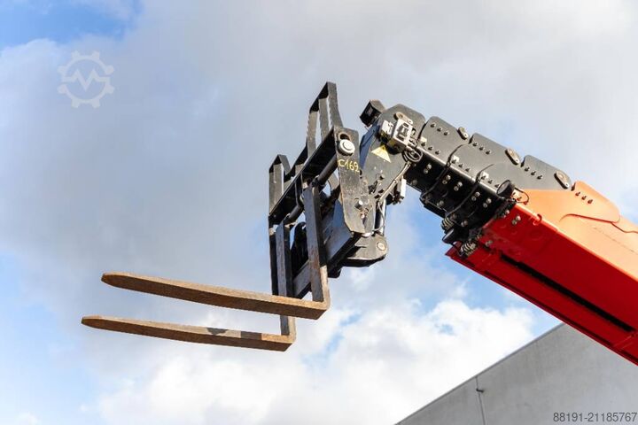 Telescopische lader Manitou MRT 3050+