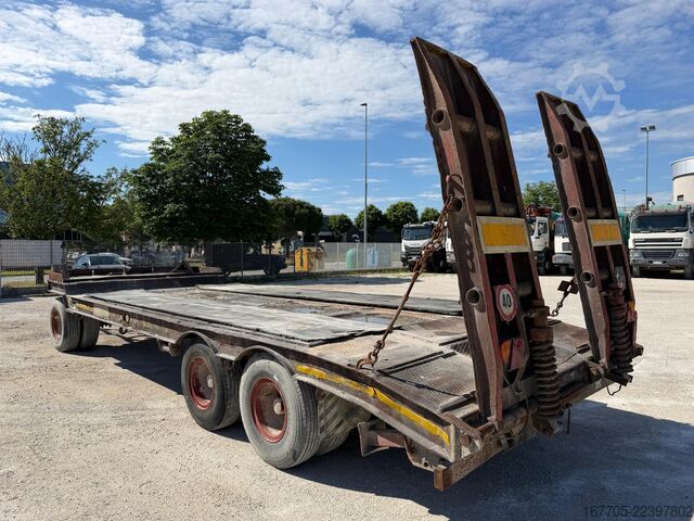 Reboque semirreboque de plataforma baixa para transporte de máquinas de construção CTC RP26S