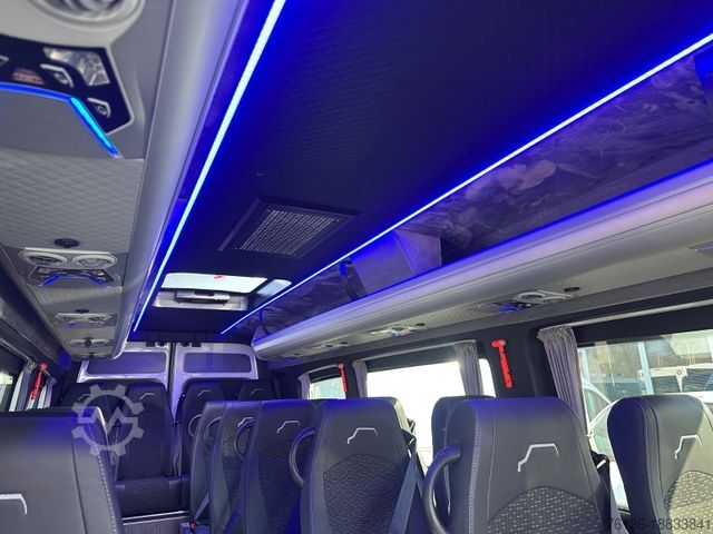 Minibus VOLKSWAGEN Crafter 21+3 Bus Automatik Klima Heizung