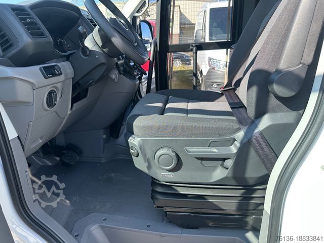 Minibus VOLKSWAGEN Crafter 21+3 Bus Automatik Klima Heizung