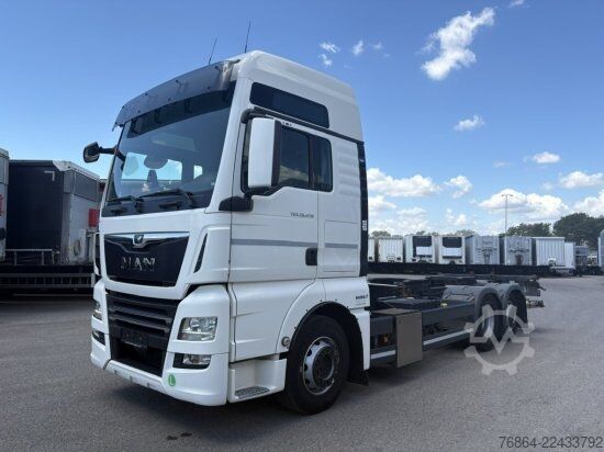 Camion con cassone intercambiabile MAN TGX 26.470 XXL, 6X2, LIFTACHSE, EURO6,INTARDER,