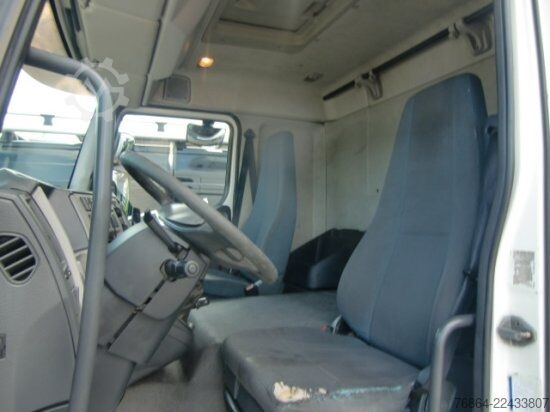 Camion refrigerato VOLVO FL 280 KüHLKOFFER, AUTOMATIK, E6, MIT LBW, THERMO KING