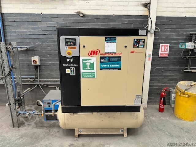 Installation de malaxage en continu Eirich RV19 de 1500 litres, capacité de 50 tonnes/heure EIRICH Rv19