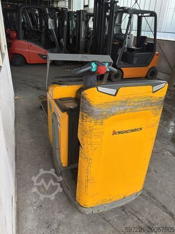 Elektrické paletové vozíky Jungheinrich ERE  120 FP Lithium 1600mm