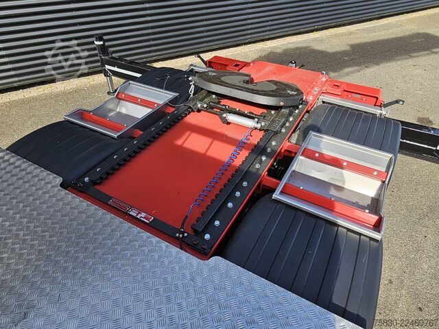 Standard-SZM Scania R590 V8 8x2 / HMF 9520 CRANE - JIB - WINCH / TR...