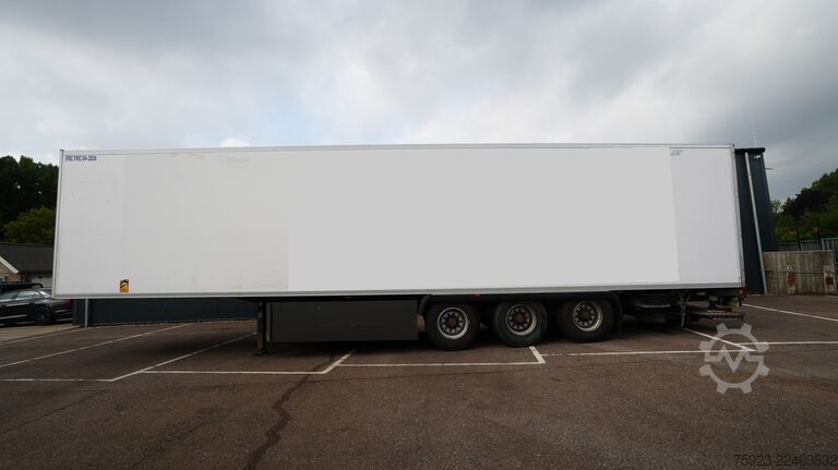 Kühl-/Tiefkühltransport LAMBERET 3 Axle frigo trailer Carrier Vector 1950 Bi-Temp