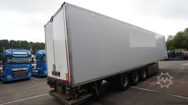Kühl-/Tiefkühltransport LAMBERET 3 Axle frigo trailer Carrier Vector 1950 Bi-Temp