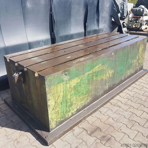 T - slot tabel unbekannt 2500X1000MM