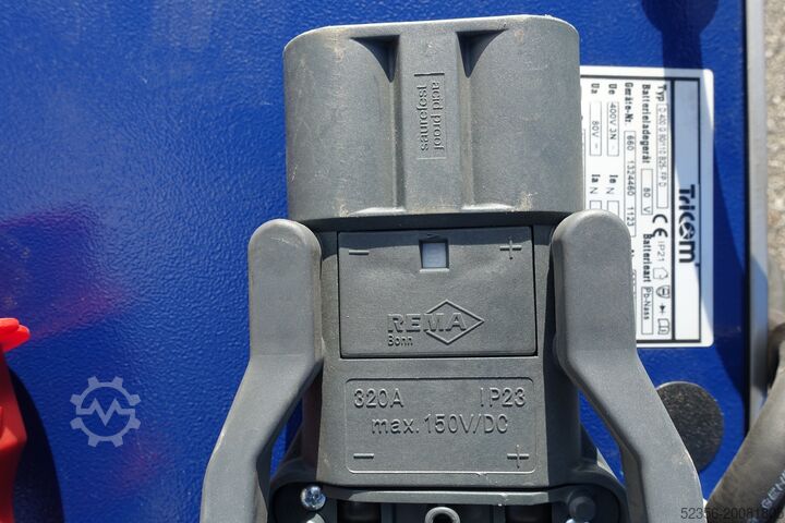 Akku-Ladegerät Tricom Futur HF 80V 110A