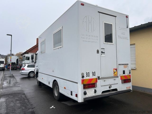 Furgon skrzyniowy MERCEDES-BENZ Atego 816 R - Koffer, Arztpraxis, Eventfahrzeug