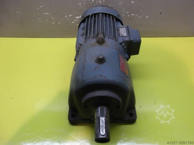 Gear motor 0.37 kW 17 rpm ABM IIb/D15/8