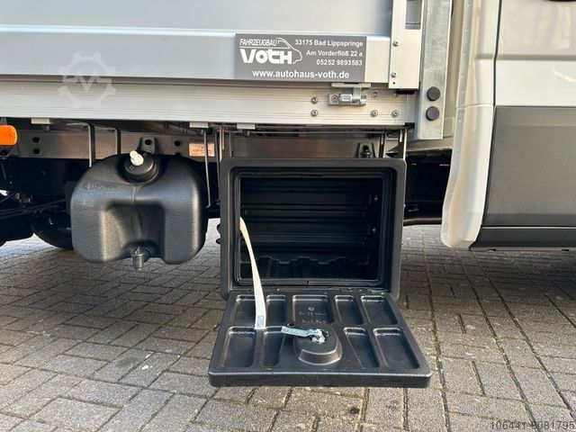 Platform vrachtwagen IVECO 35S16 Doppelkabine / Pritsche /Aktivsitz/AHK