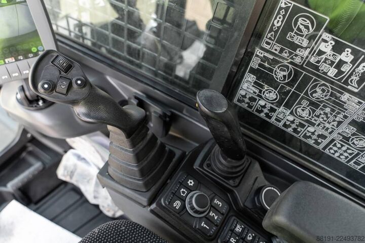 Midi excavator CASE CX 105 E