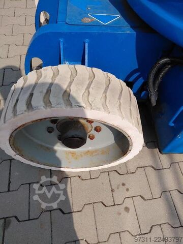 Scharnierende telescopische hoogwerker Genie Z-30/20N RJ