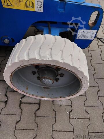 Scharnierende telescopische hoogwerker Genie Z-40/23N RJ