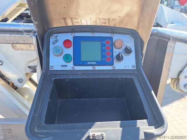 Hefplatform Teupen LEO 36 T