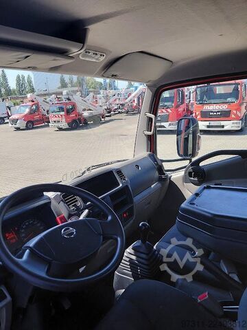 Vrachtwagenhoogwerker Ruthmann TB 270 / NISSAN CABSTAR