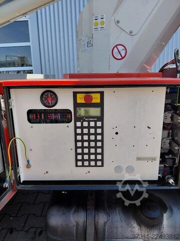 Vrachtwagenhoogwerker Ruthmann TB 270 / NISSAN CABSTAR