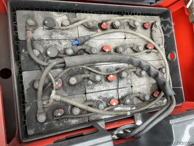 Stand-on stacker Linde L16ASSP