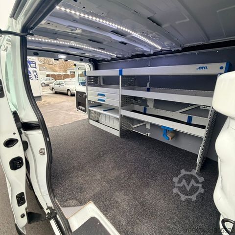 Panel van RENAULT Trafic Kasten L2H1 2,9t Komfort Sortimo
