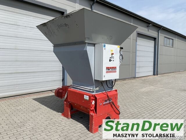 Indføringsflishugger REINBOLD RMZ 700S Reinbold RMZ 700S