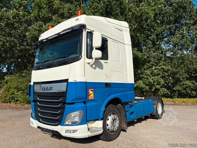Standardowy ciągnik siodłowy DAF XF440 / Tacho SMT2/ Bycool