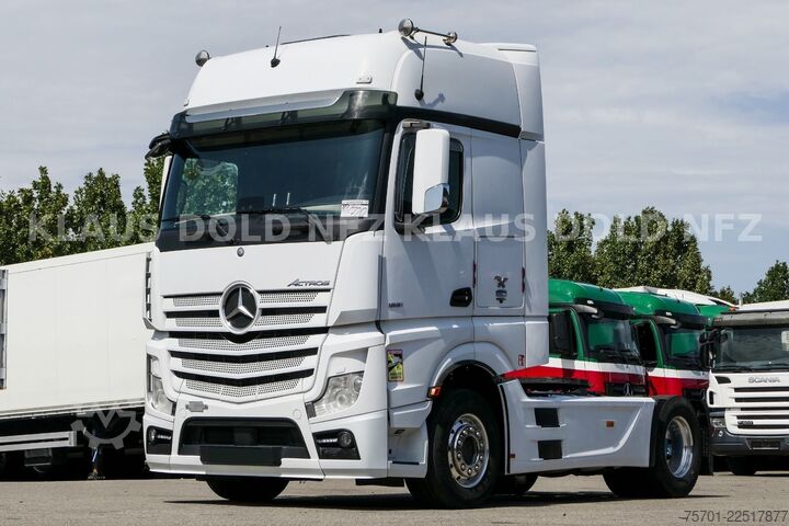 Standardowy ciągnik siodłowy MERCEDES-BENZ Actros 1851 GigaSpace Retarder XL-Tank Euro 6