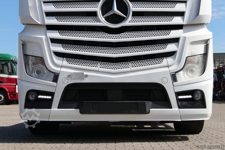 Standardowy ciągnik siodłowy MERCEDES-BENZ Actros 1851 GigaSpace Retarder XL-Tank Euro 6