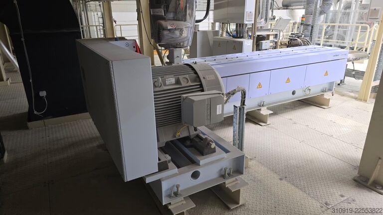 Εξωθητής νηματοποίησης Oerlikon Barmag 9E10 Spinning Extruder – BBE P13000