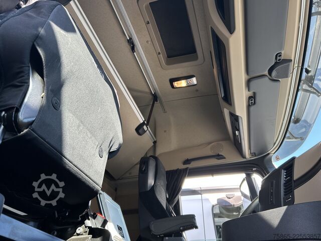 Standard-SZM Mercedes-Benz Actros 1845 Gigaspace / Tacho V2 / 503 dkm / Bl...