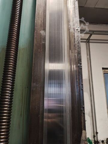 Wytaczarka stołowa TOS WH 10NC