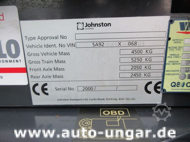Zamiatarka drogowa Johnston CN 201 Kleinkehrmaschine Euro 6 Diesel