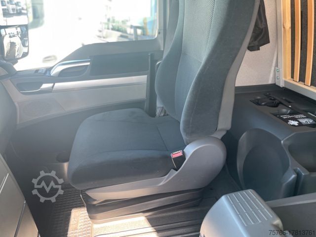 Vrachtwagenchassis MAN TGX 26.400 XLX / INTARDER / SCHALTER / Nebenantr
