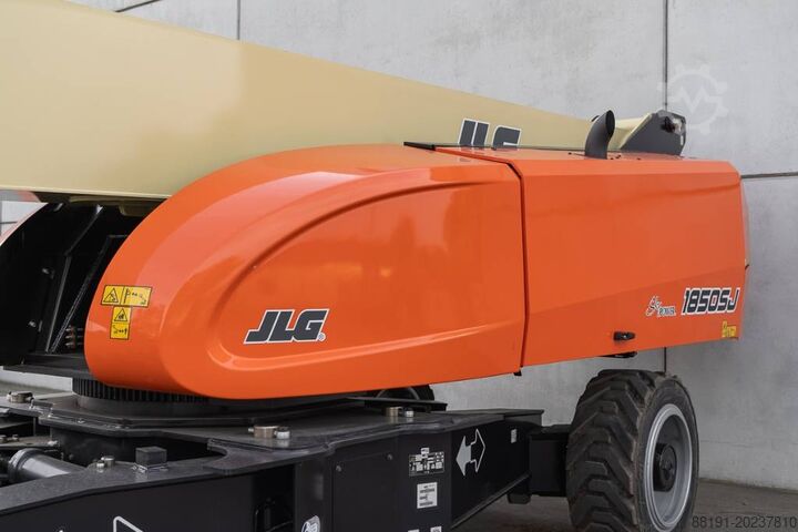 Piattaforma telescopica JLG 1850 SJ