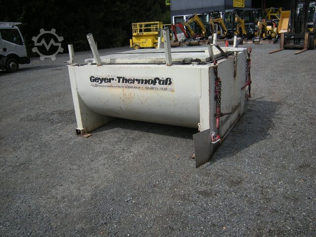 Billenő teherautó Geyer Thermofaß 3000