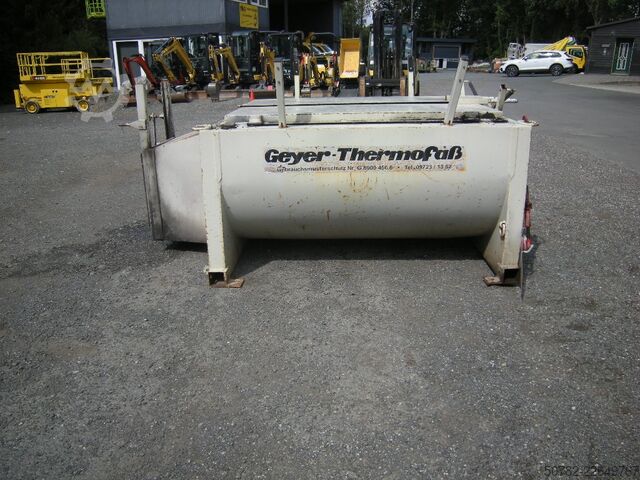 Billenő teherautó Geyer Thermofaß 3000