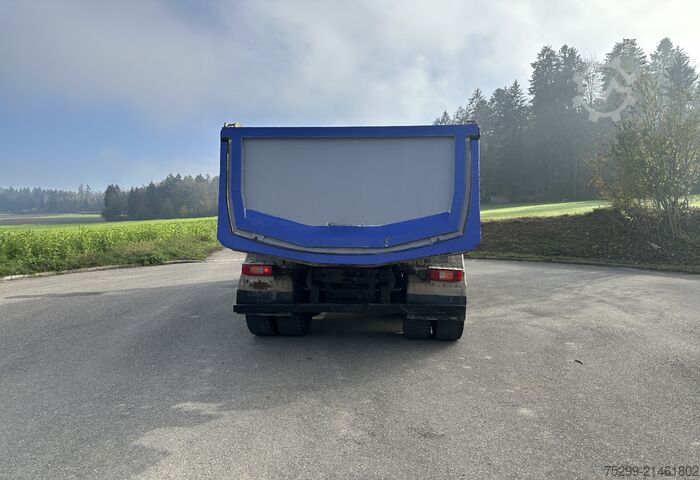 Billenő teherautó Volvo FM12-460 8x4 Kipper