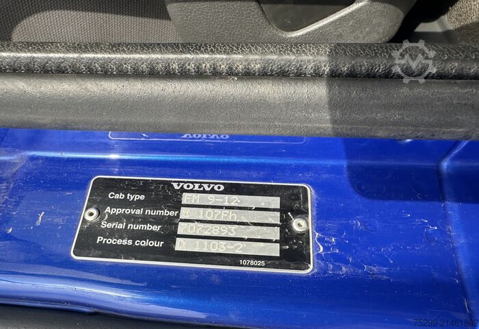 Billenő teherautó Volvo FM12-460 8x4 Kipper