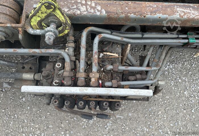 Billenő teherautó Volvo FM12-460 8x4 Kipper