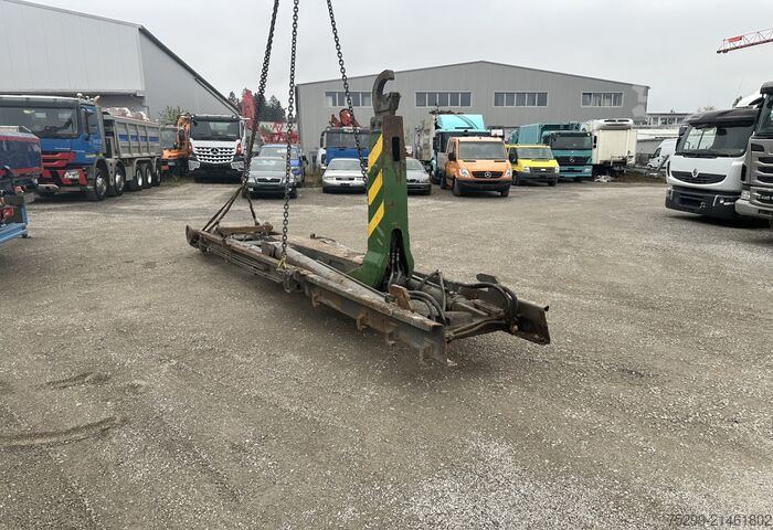 Billenő teherautó Volvo FM12-460 8x4 Kipper