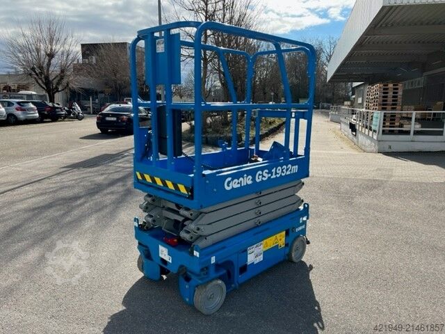 Platformă foarfecă Genie GS-1932m E-Drive - inkl. AGM Batterien