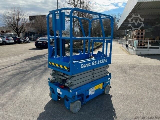 Platformă foarfecă Genie GS-1932m E-Drive - inkl. AGM Batterien