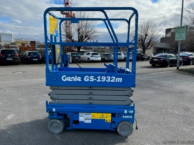 Platformă foarfecă Genie GS-1932m E-Drive - inkl. AGM Batterien