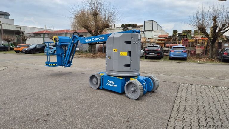 Scharnierend telescopisch platform Genie Z-30/20N