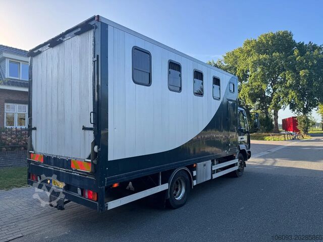 Paarden transport Volvo Horsetruck  APK 8-2026