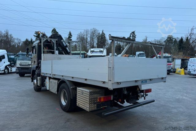 Kamyon üzerine monteli vinç MAN TGA 18.363 4x4 Hiab166-3