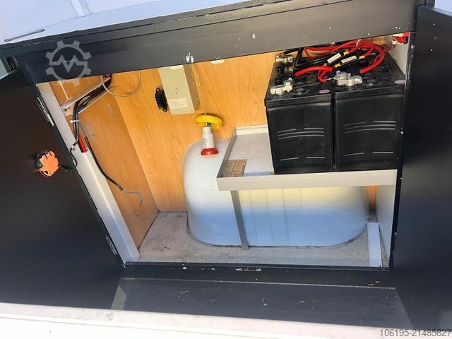 Dodávka RENAULT Master Verkaufswagen*Mobiles Geschäft*